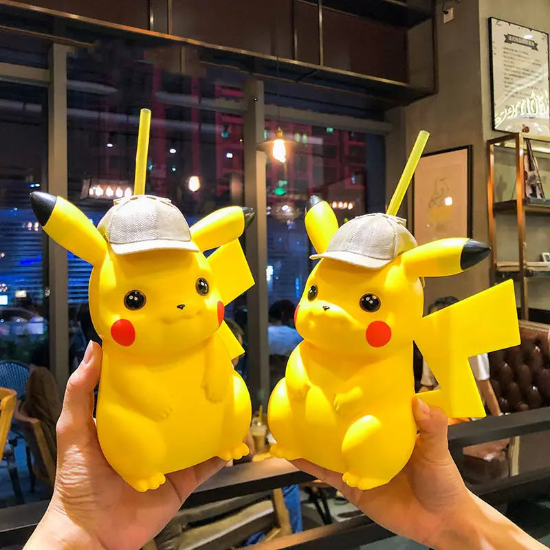 Gobelet Pikachu Détective – Figurine tasse avec paille