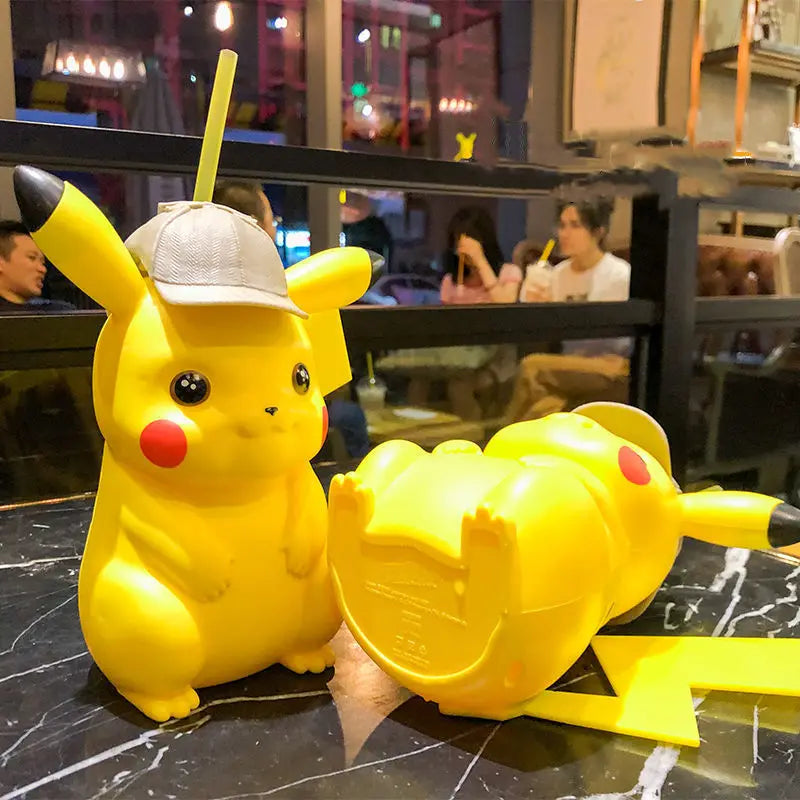 Gobelet Pikachu Détective – Figurine tasse avec paille