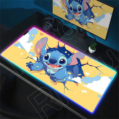 Tapis de bureau LED RGB Stitch – Accessoire gaming lumineux