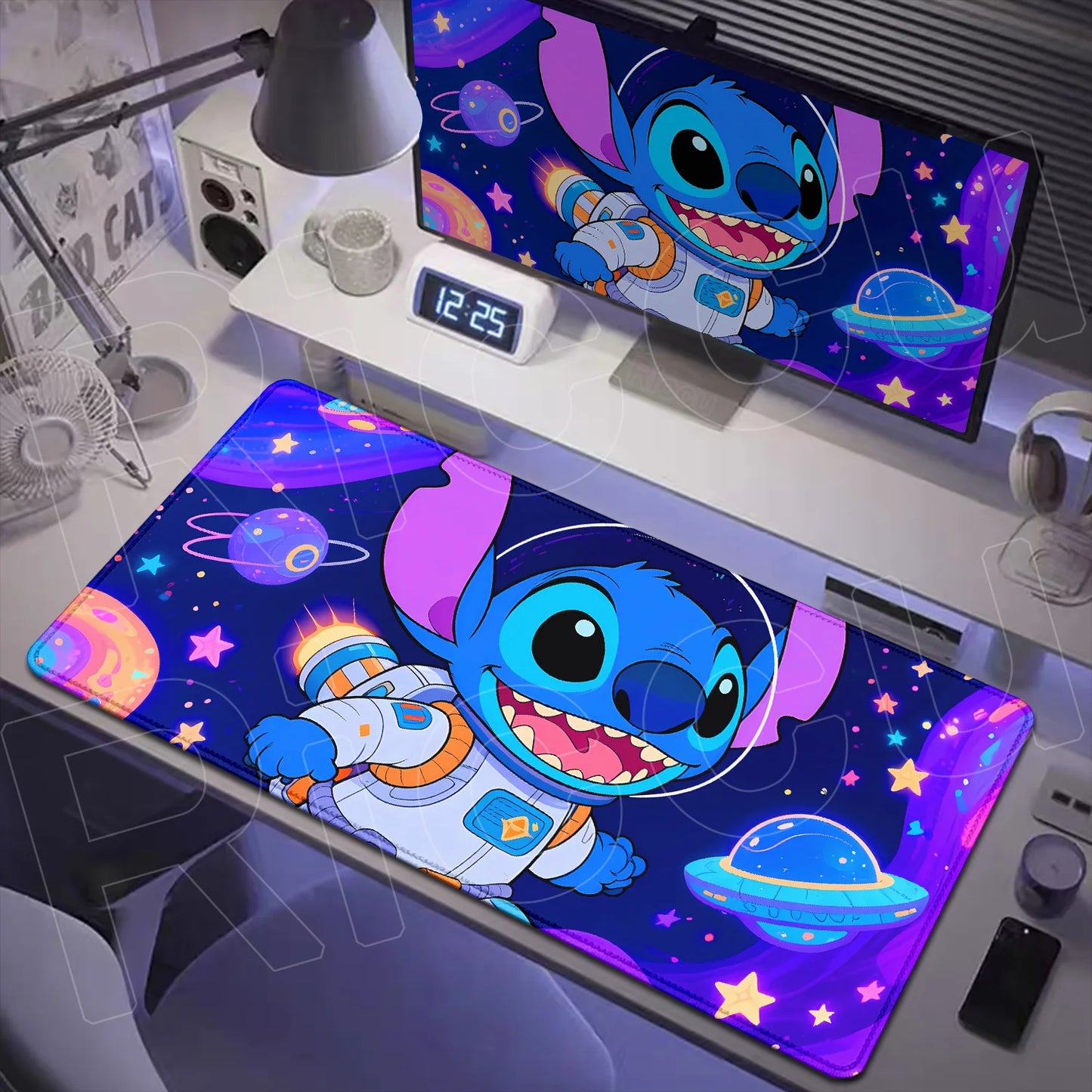 Tapis de Bureau XXL Stitch – Surface de Travail et Gaming (Plusieurs Dimensions)