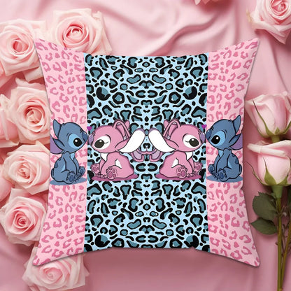 Taie d’oreiller décorative Stitch et Angel – Collection Disney Kawaii (40x40cm / 45x45cm / 50x50cm)