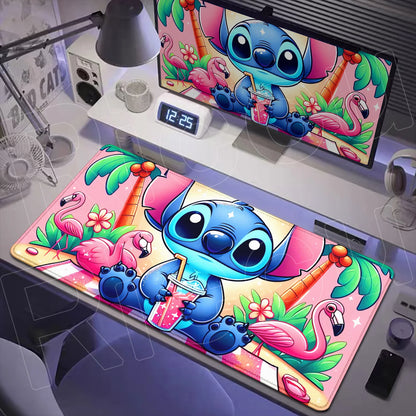 Tapis de Bureau XXL Stitch – Surface de Travail et Gaming (Plusieurs Dimensions)