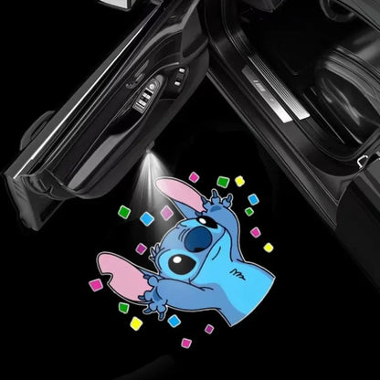 Projecteur LED Porte Voiture – Stitch Disney | Lumière d’Accueil Automatique
