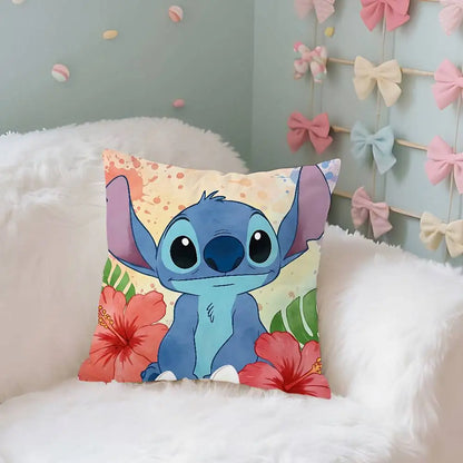 Taie d’oreiller décorative Stitch et Angel – Collection Disney Kawaii (40x40cm / 45x45cm / 50x50cm / 60x60cm)