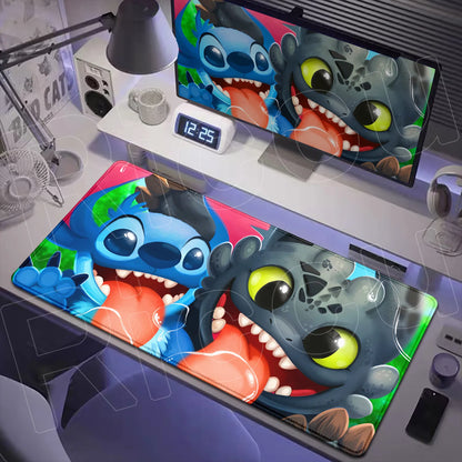Tapis de Bureau XXL Stitch – Surface de Travail et Gaming (Plusieurs Dimensions)